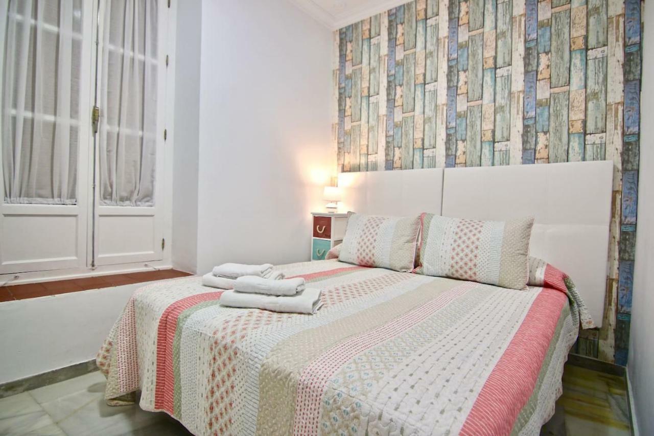 Apartamento Monisimo En El Corazon De Cadiz Exterior photo